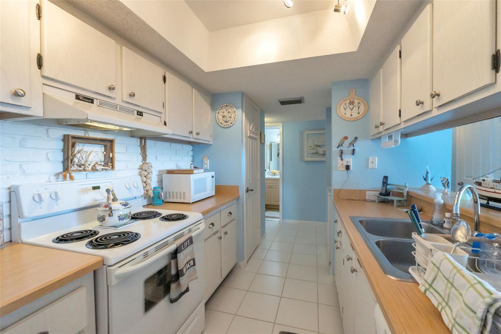 440 WEST CONDO - Residential