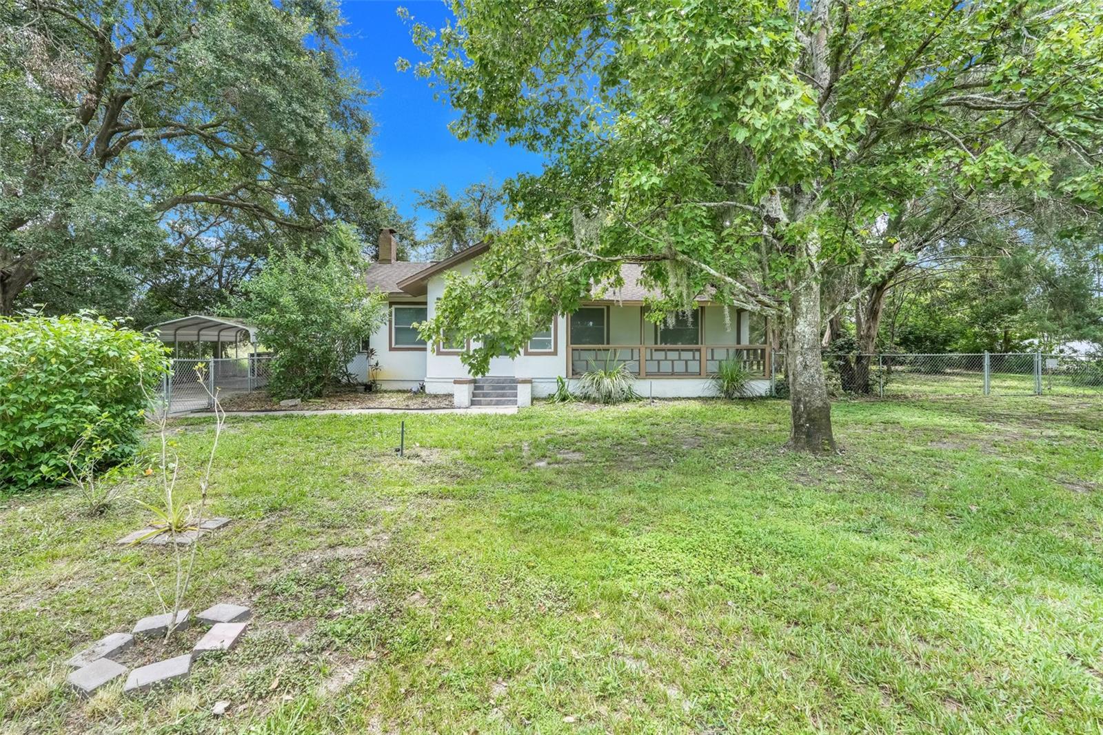 9404 LAKESHORE DRIVE