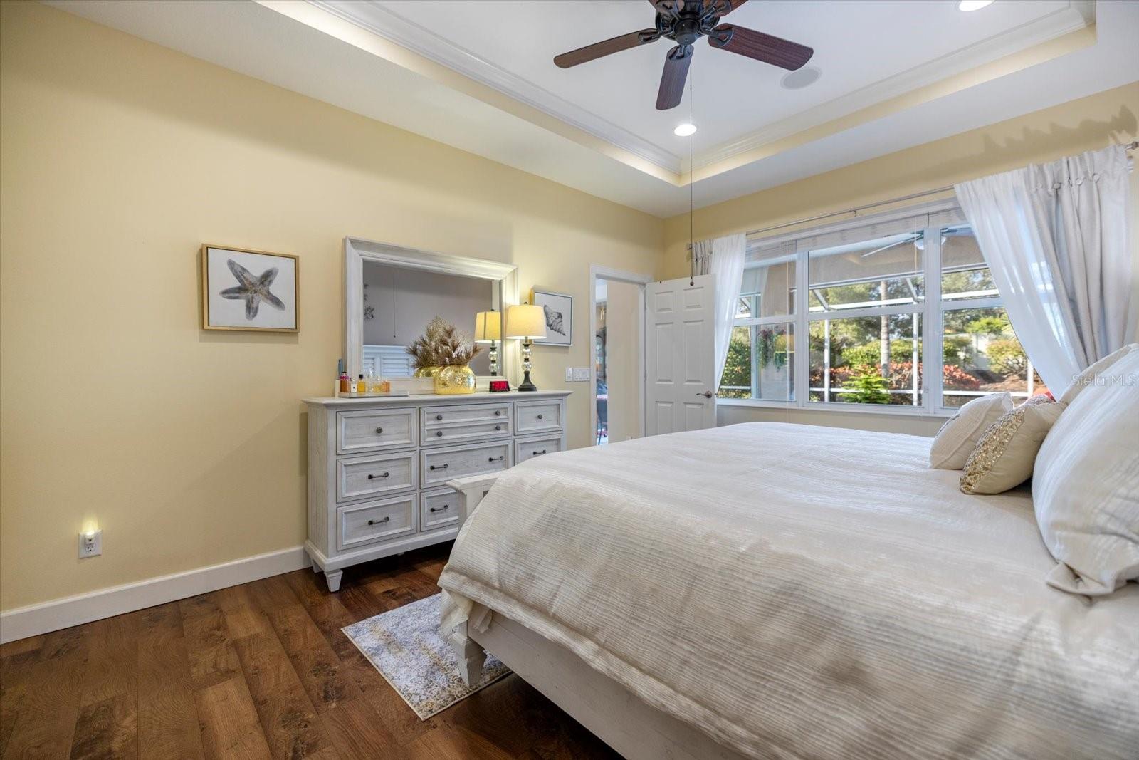 VERONA RESERVE - Residential