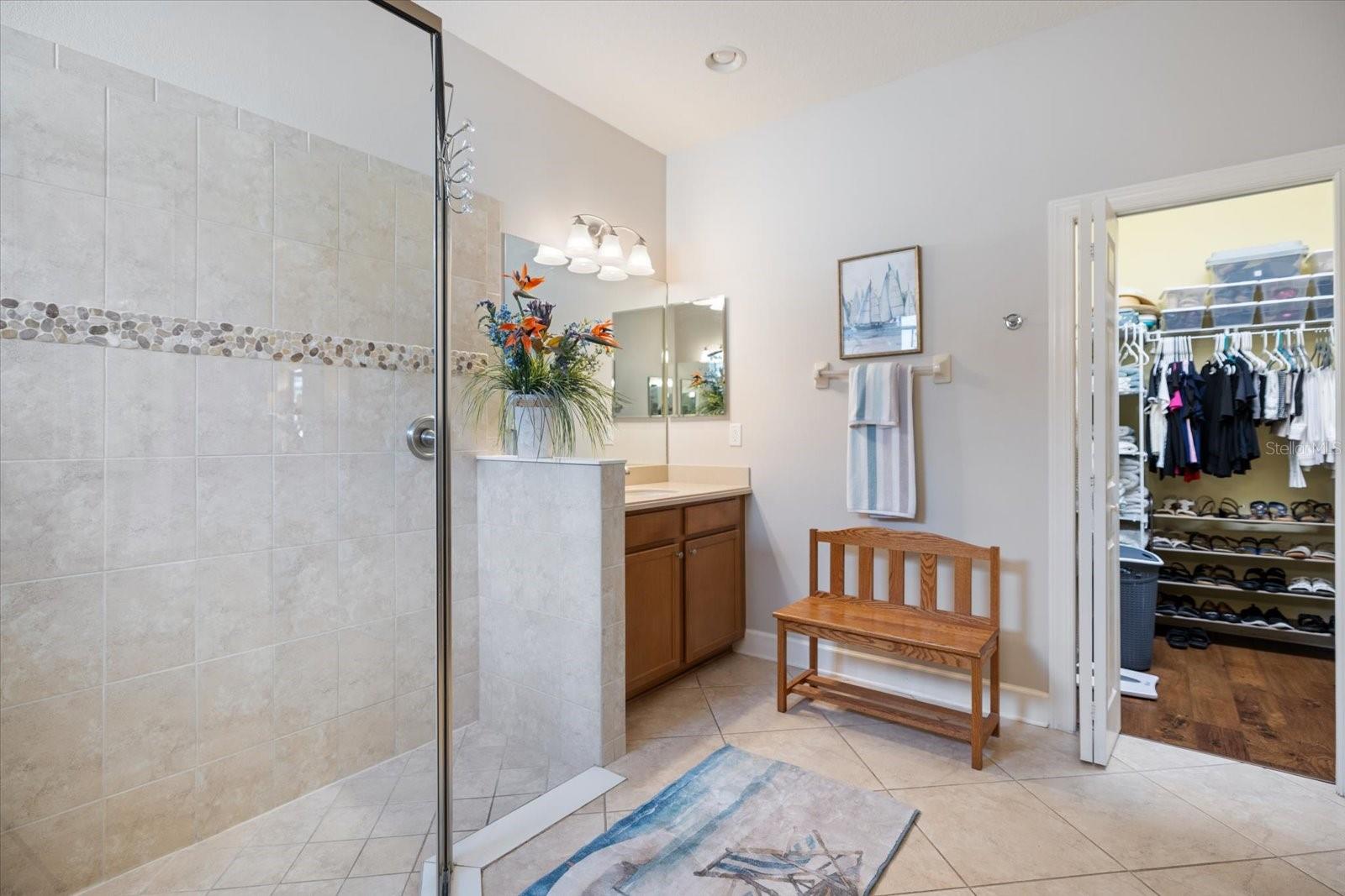 VERONA RESERVE - Residential