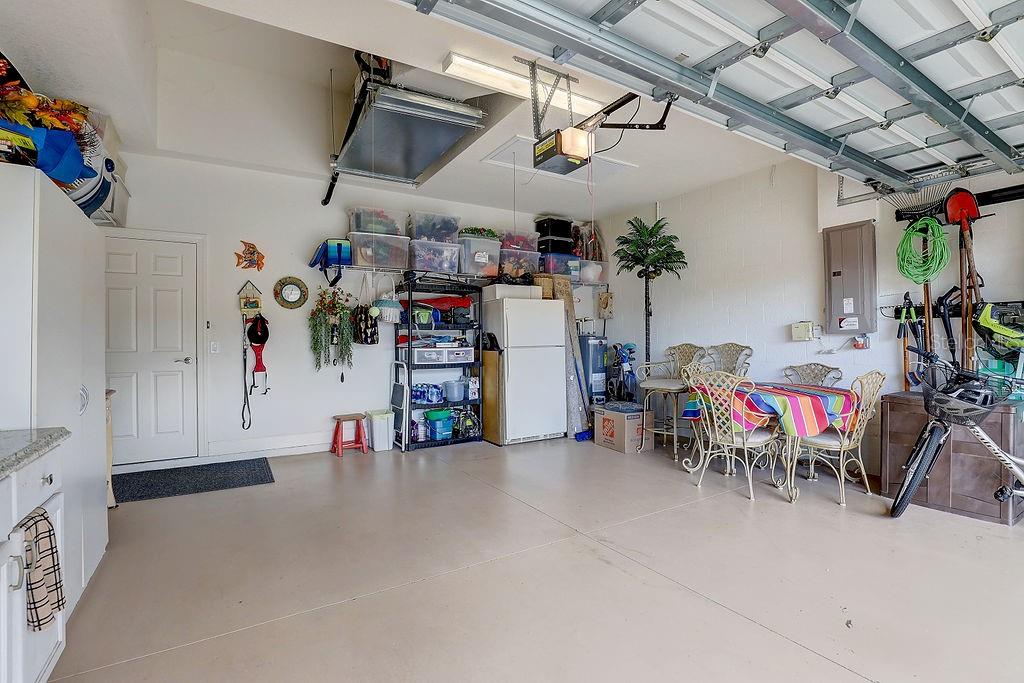 VERONA RESERVE - Residential