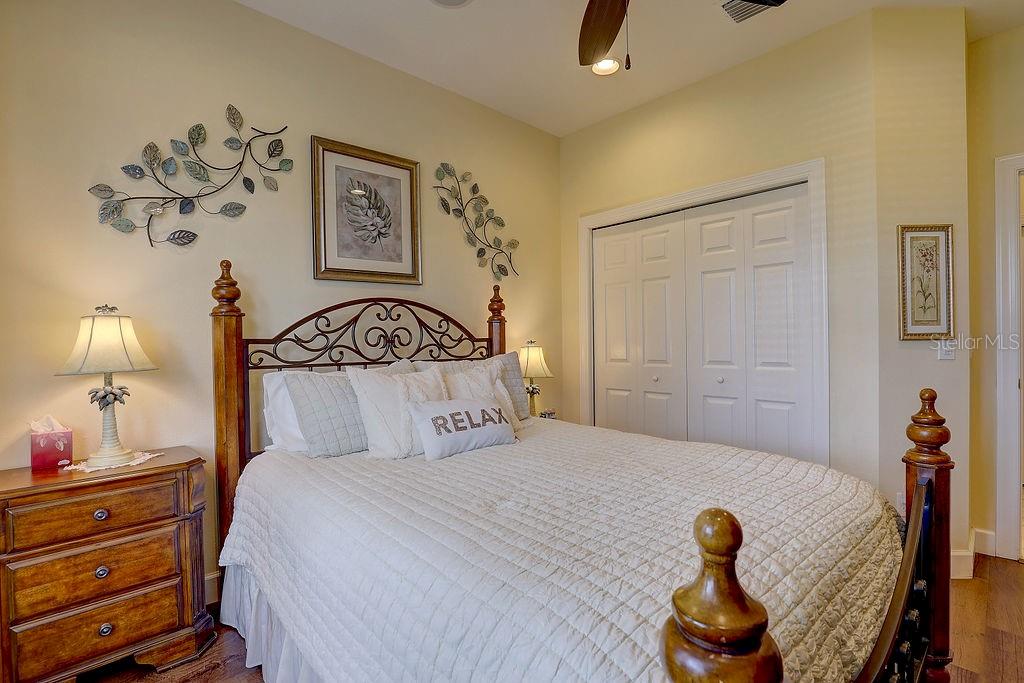 VERONA RESERVE - Residential