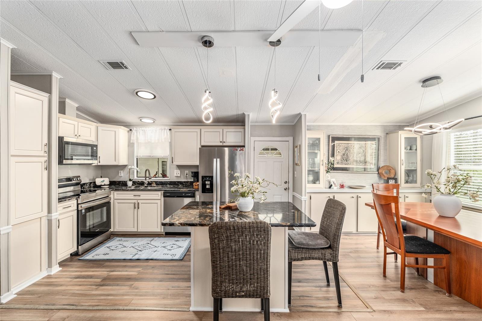ORANGE BLOSSOM GARDENS UNIT 06 - Residential
