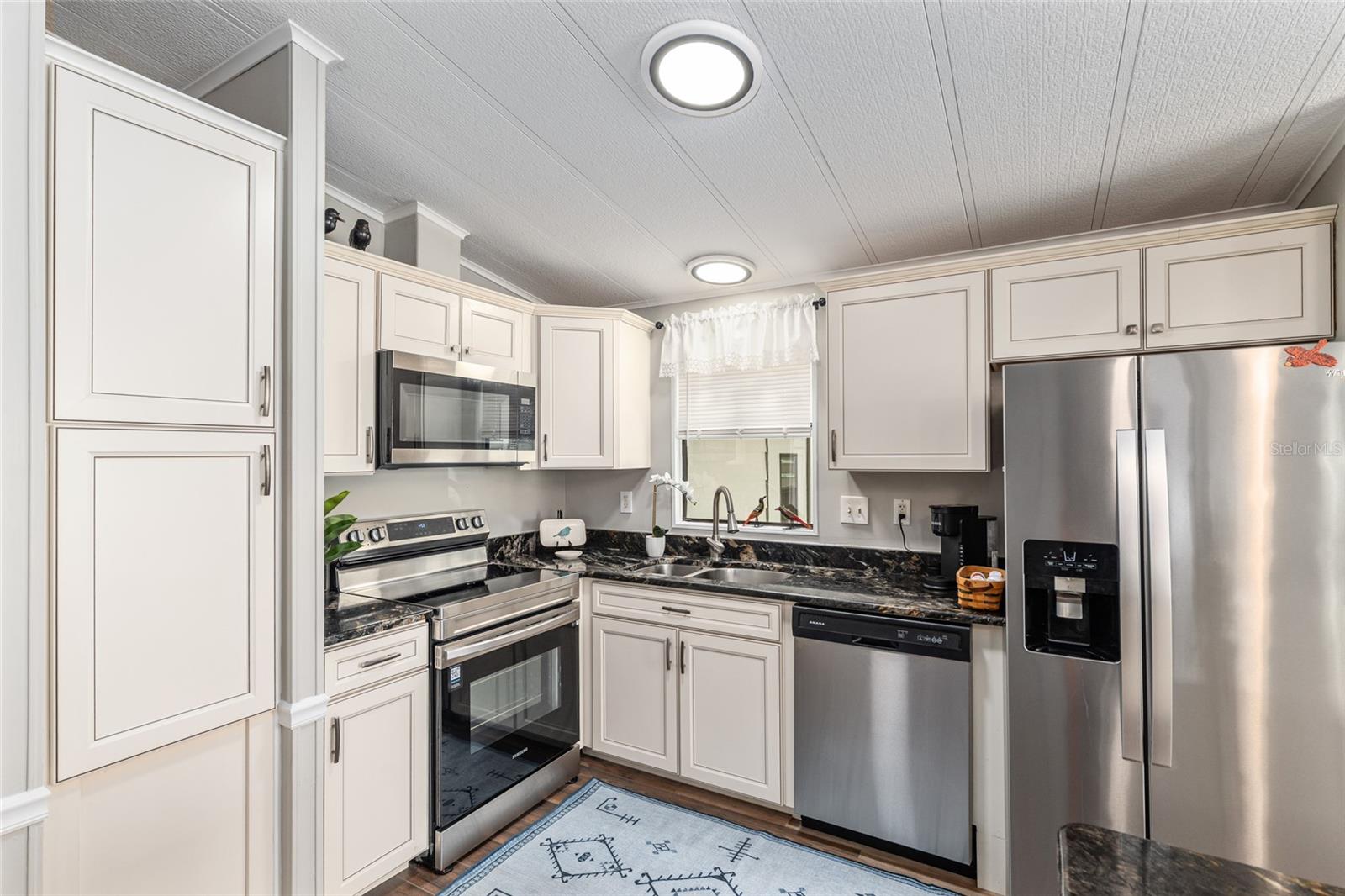 ORANGE BLOSSOM GARDENS UNIT 06 - Residential