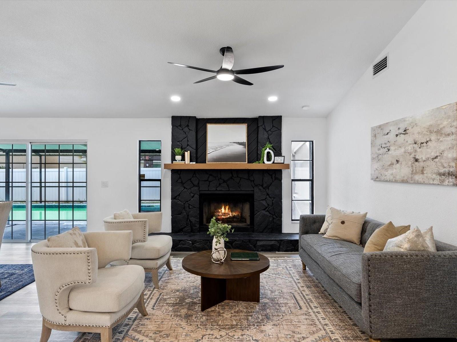 STONEHEDGE - Residential Lease