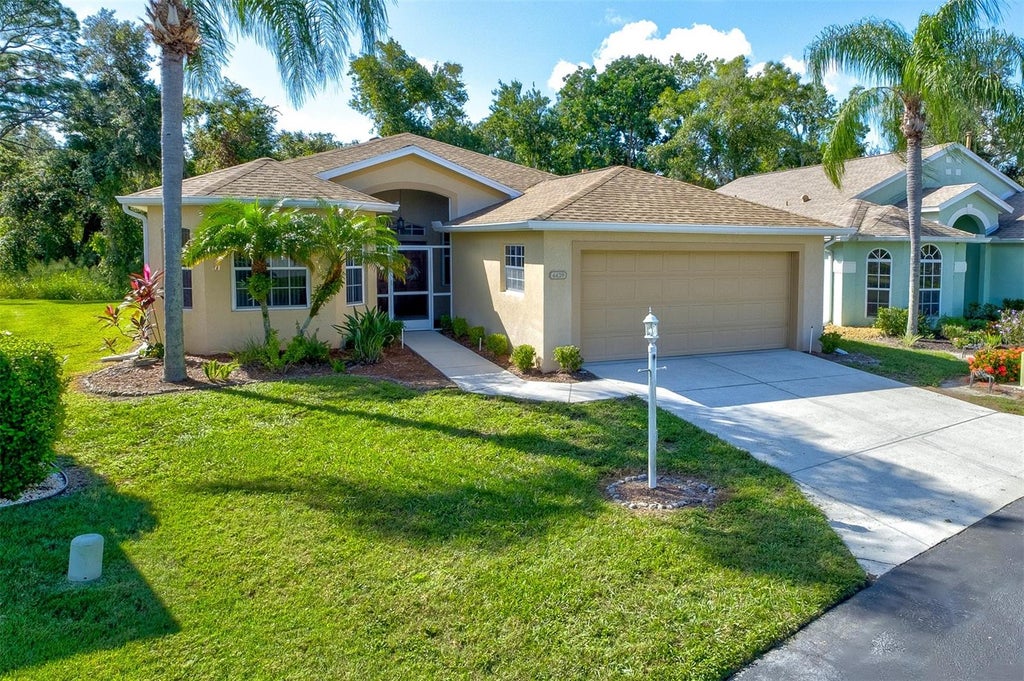 Photo of 4429 Edinbridge Circle #35, Sarasota, FL 34235 (MLS # A4710172)