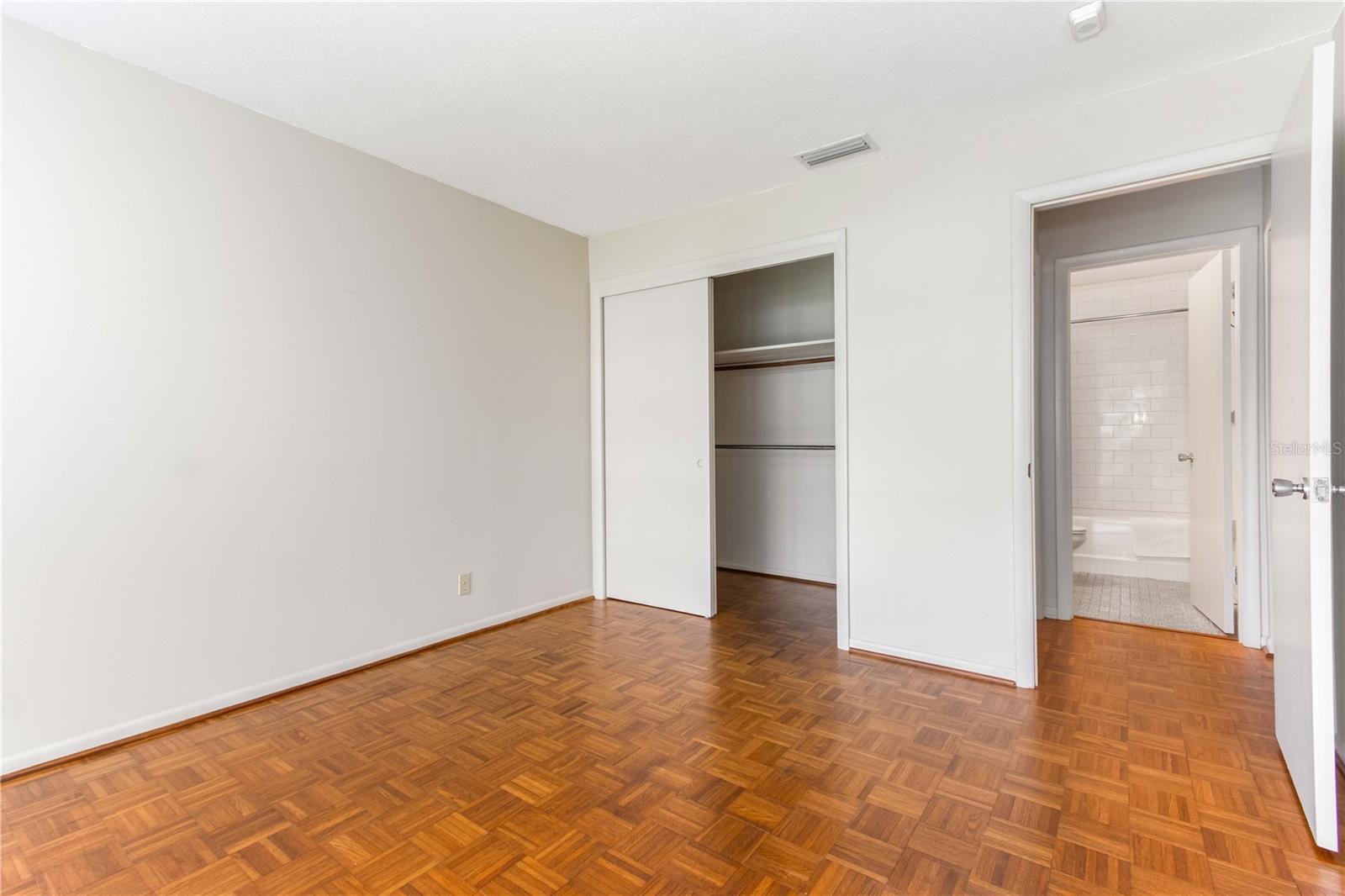 EAST HOUSE-WEST HOUSE CONDO - Residential