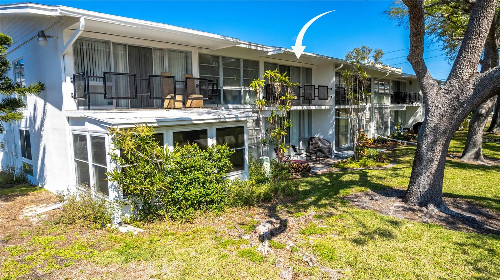 EAST HOUSE-WEST HOUSE CONDO - Residential