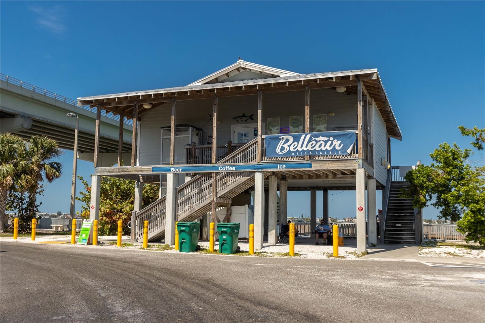 EAST HOUSE-WEST HOUSE CONDO - Residential