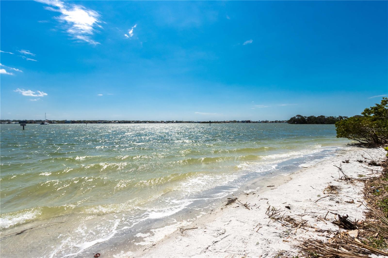 EAST HOUSE-WEST HOUSE CONDO - Residential