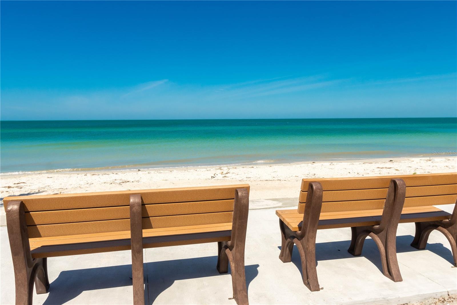 EAST HOUSE-WEST HOUSE CONDO - Residential