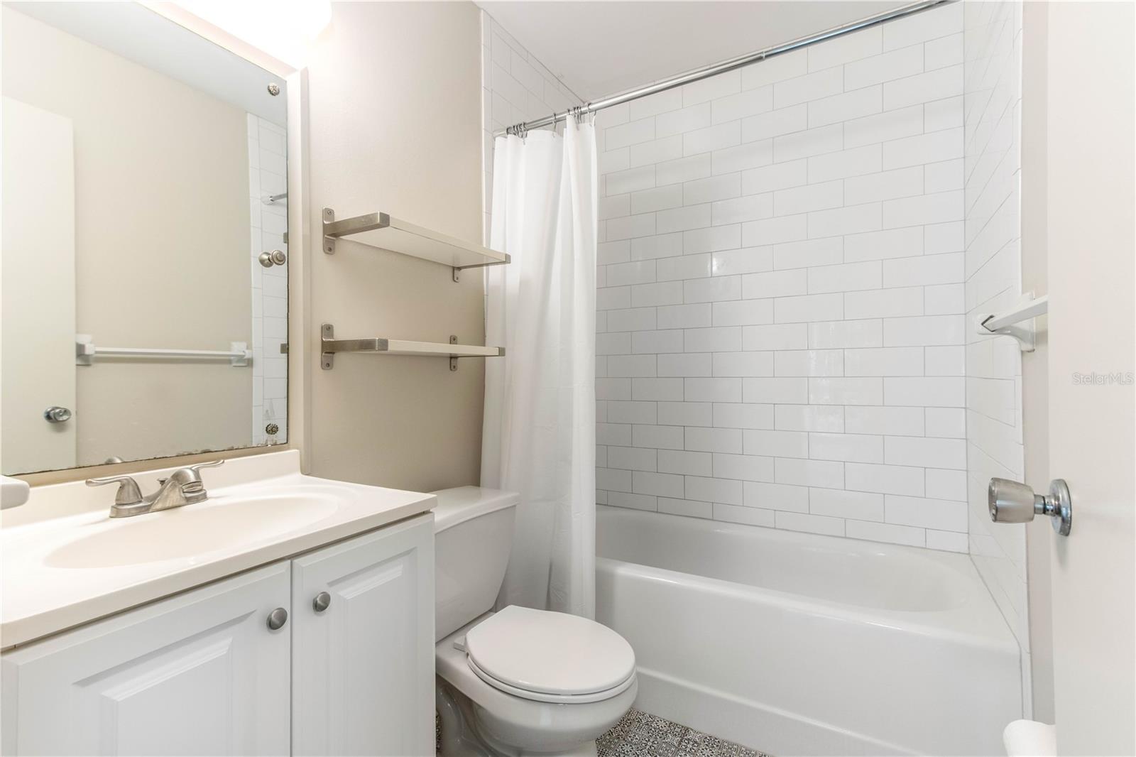 EAST HOUSE-WEST HOUSE CONDO - Residential