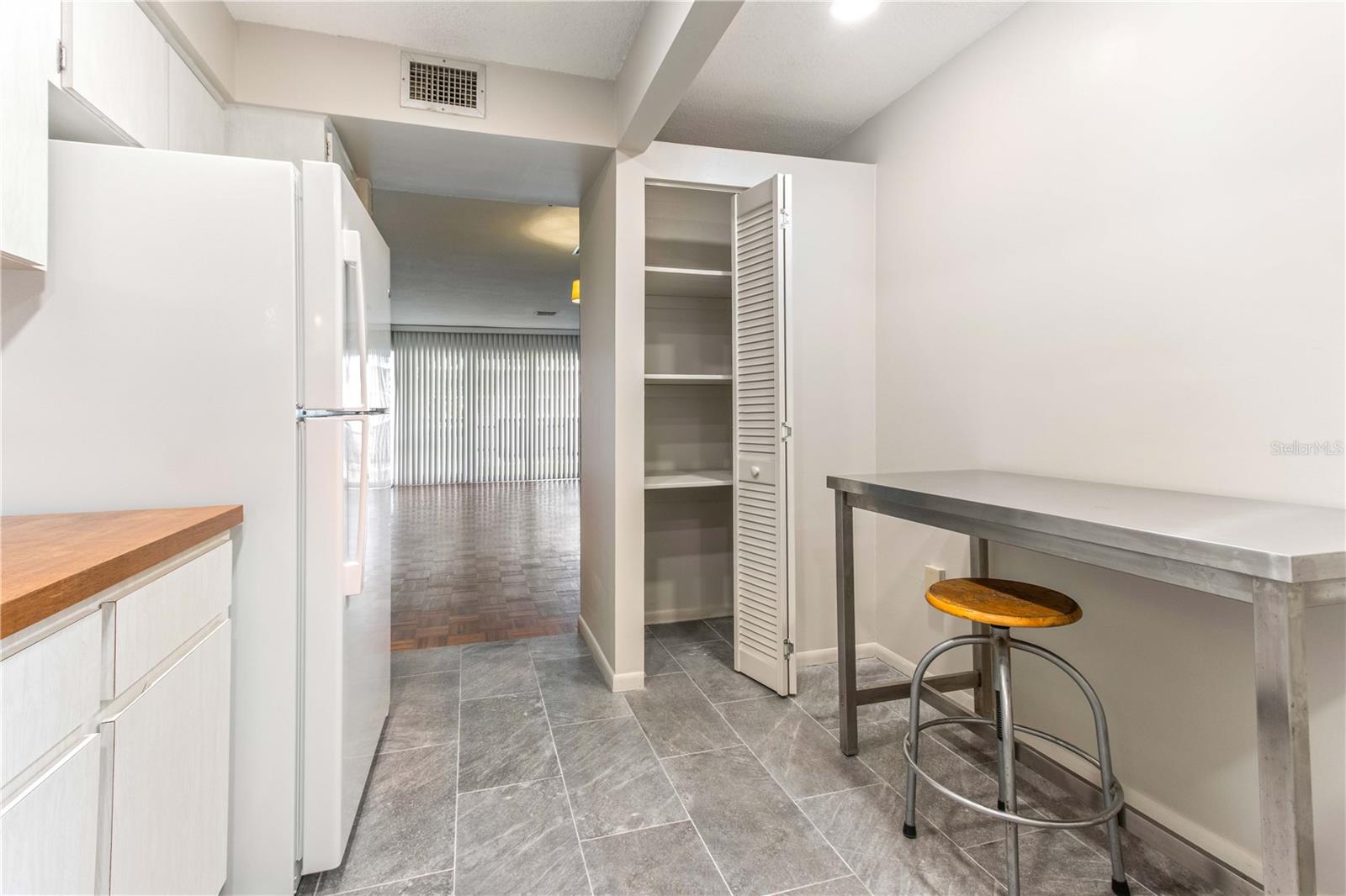 EAST HOUSE-WEST HOUSE CONDO - Residential