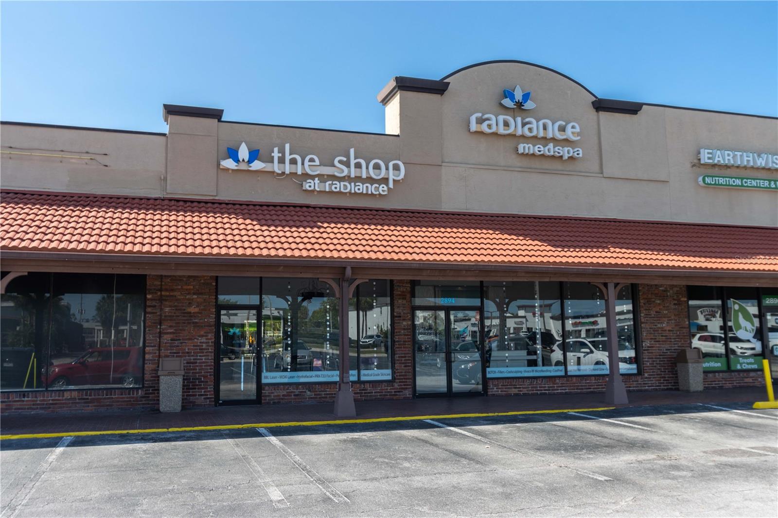 EAST HOUSE-WEST HOUSE CONDO - Residential