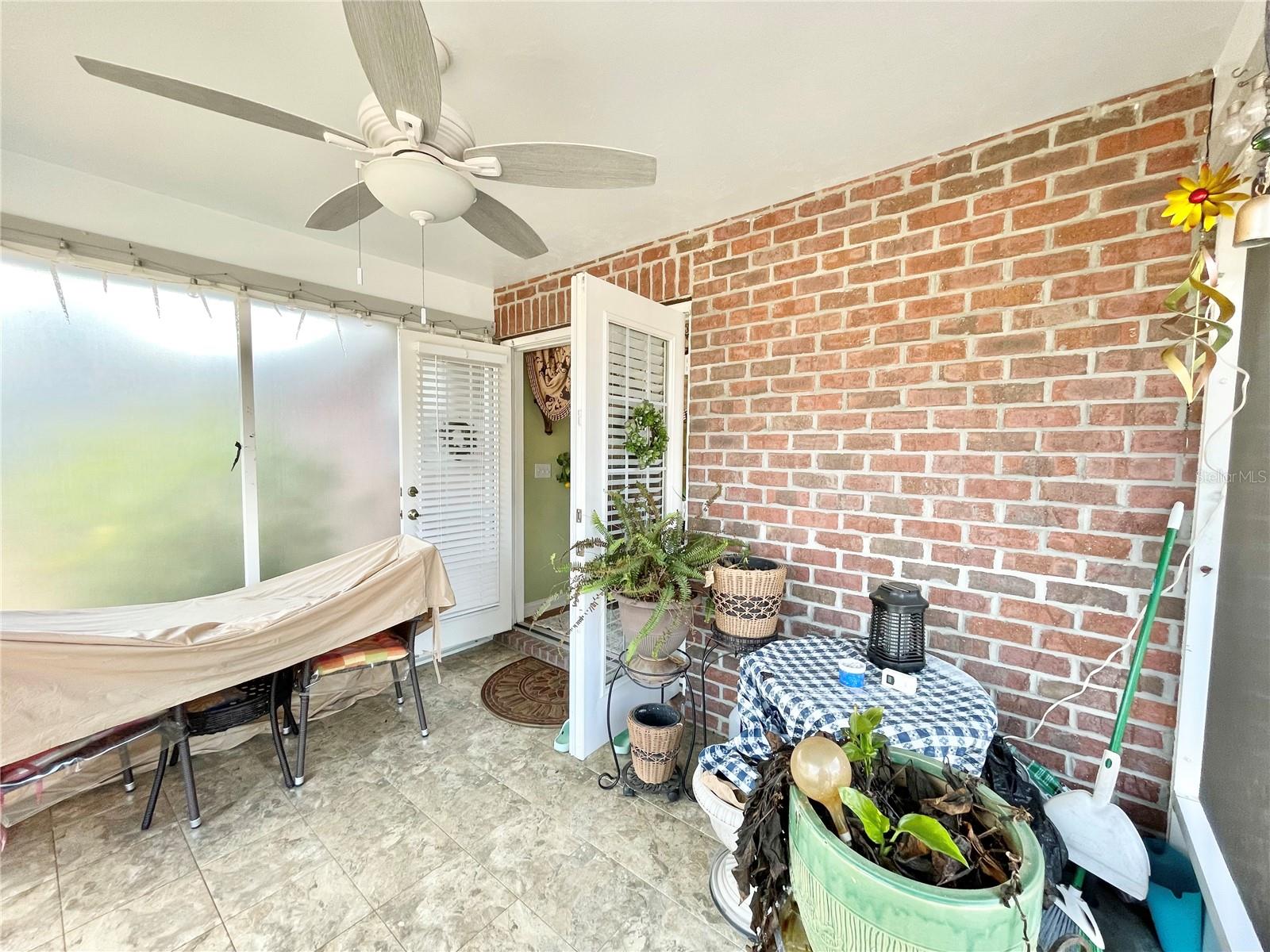 REPLAT SYLVANIA TERRACE - Residential