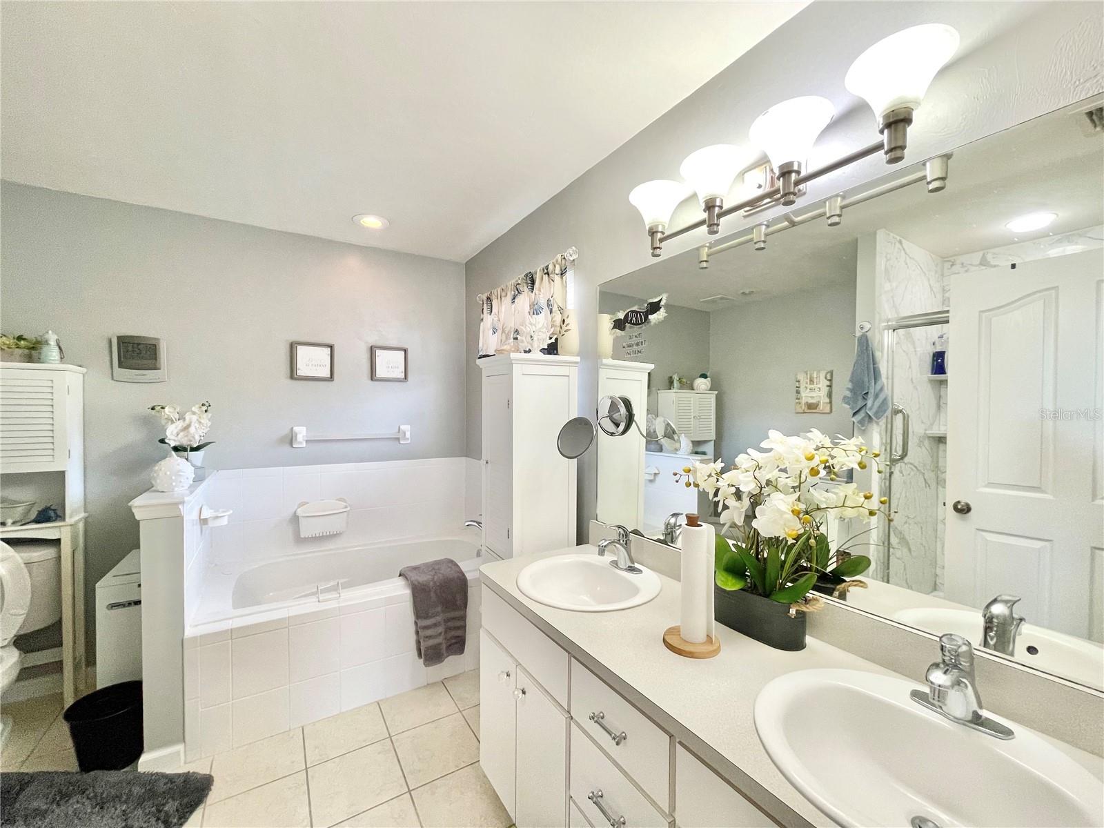 REPLAT SYLVANIA TERRACE - Residential