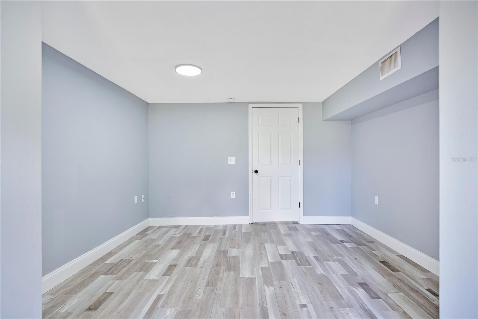 FLEMING HEIGHTS - Residential