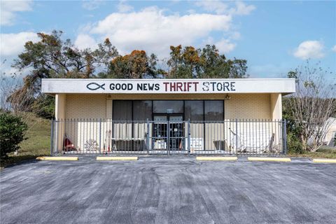 Photo of 619 N Dixie Ave. (us Hwy 441/27), Fruitland Park, FL 34731 (MLS # G5093886)