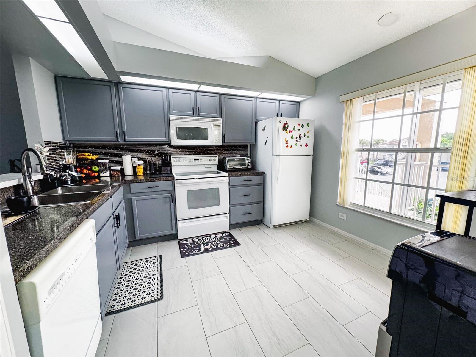 13801 TIMBERLAND DRIVE 201