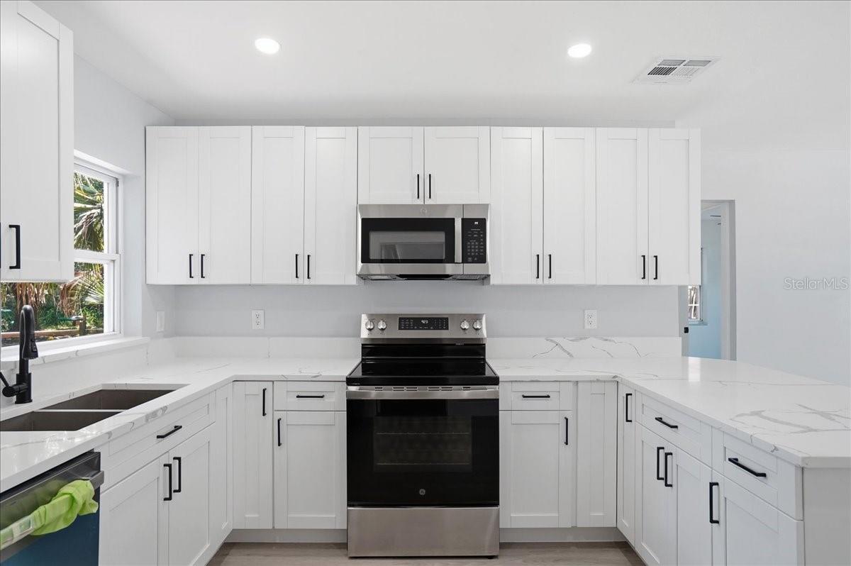 PALLANZA PARK REP - Residential