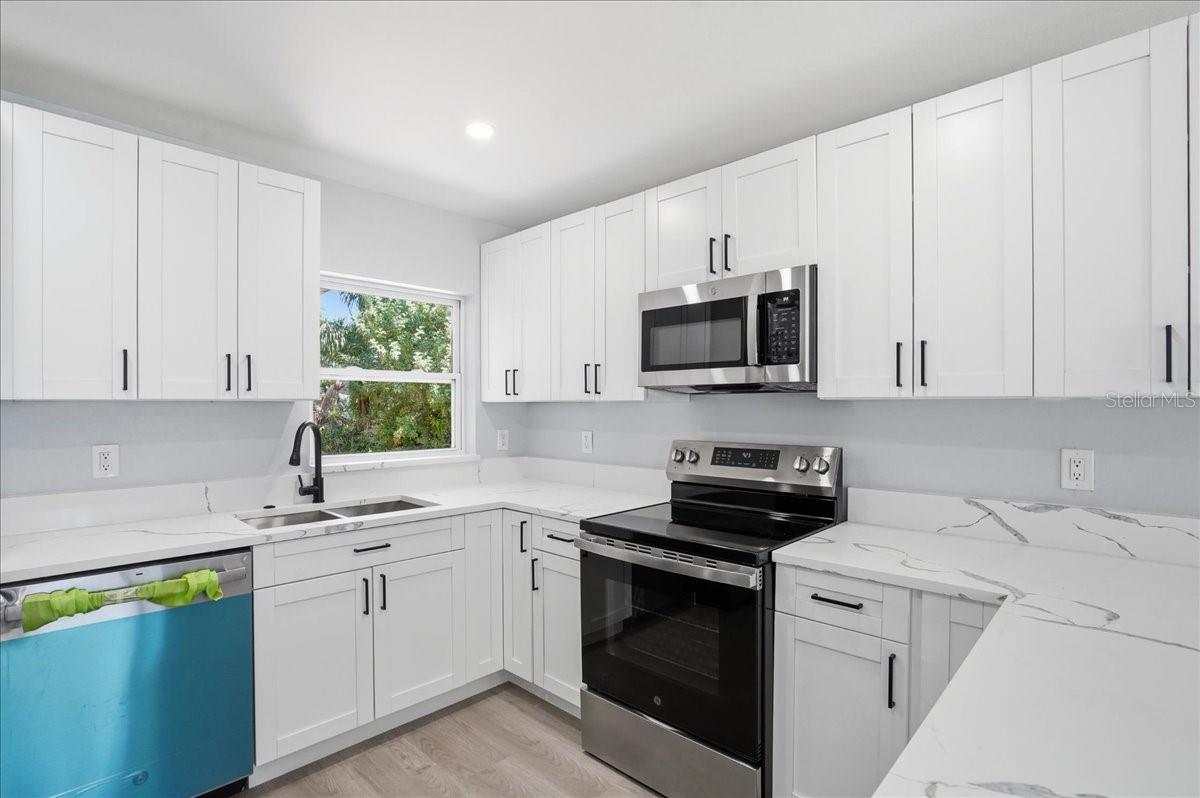 PALLANZA PARK REP - Residential