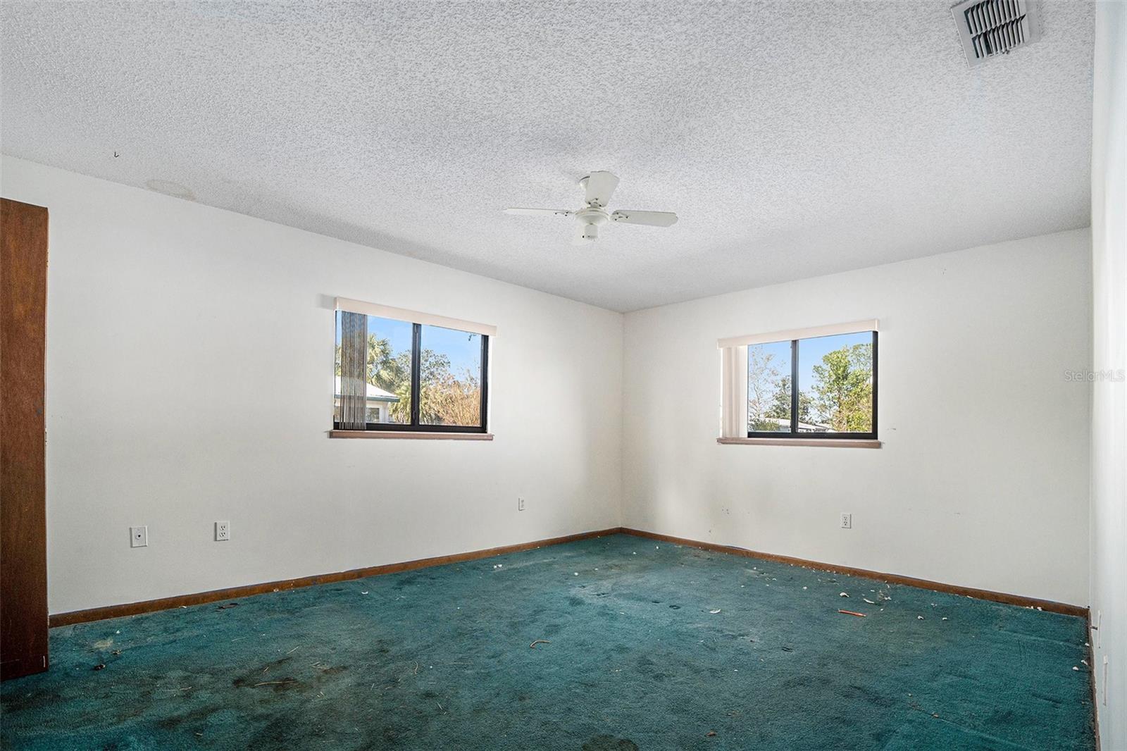 PINE RUN ESTATE - Residential