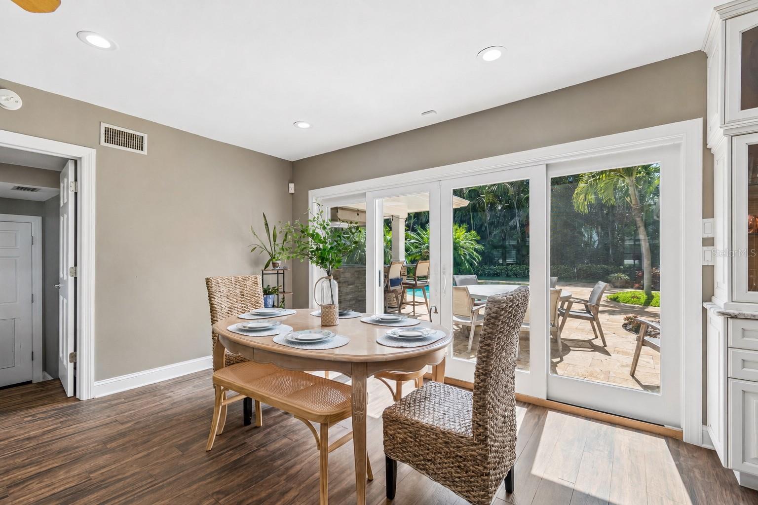 SNELL & HAMLETTS NORTH SHORE ADD - Residential
