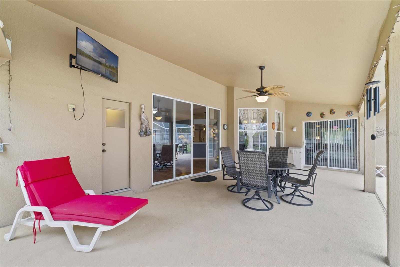 GROVELAND HIDDEN LAKES ESTATES - Residential