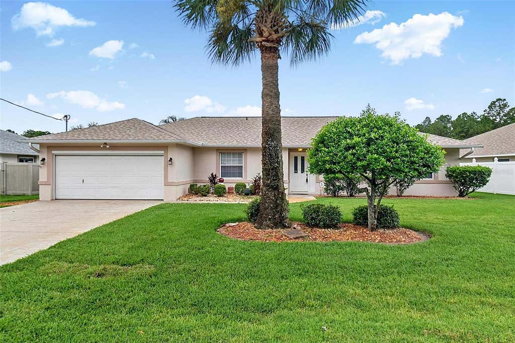 Photo of 6 Wilmont Place, Palm Coast, FL 32164 (MLS # FC320458)