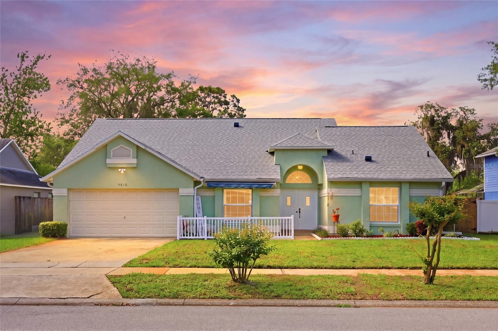 ARBOR CLUB - Residential