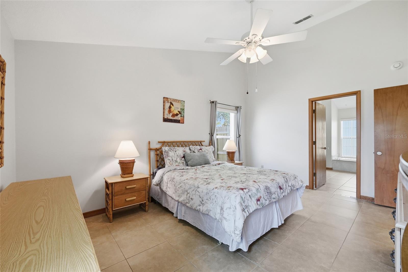 ARBOR CLUB - Residential