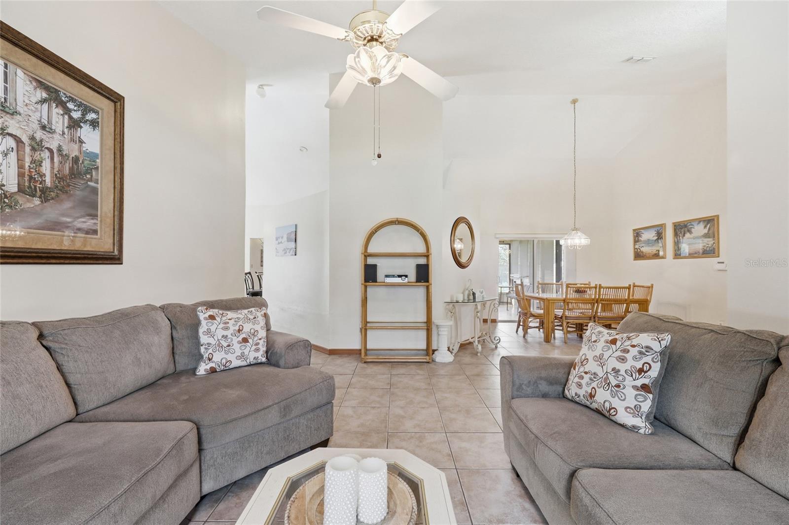 ARBOR CLUB - Residential