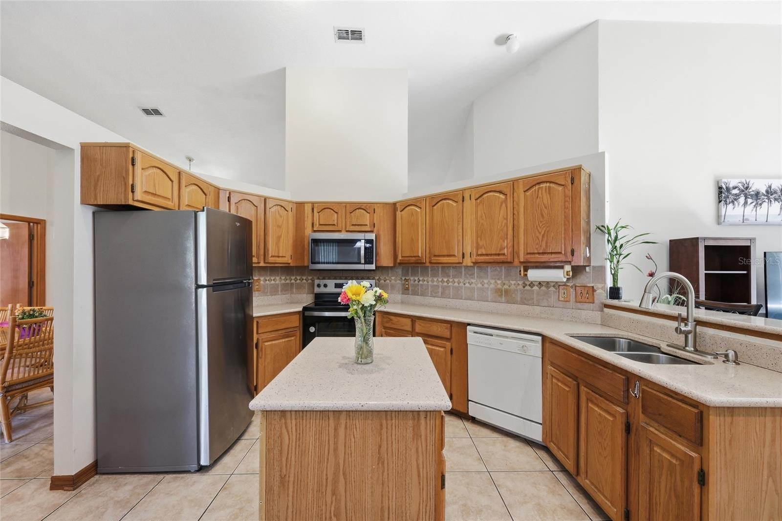 ARBOR CLUB - Residential