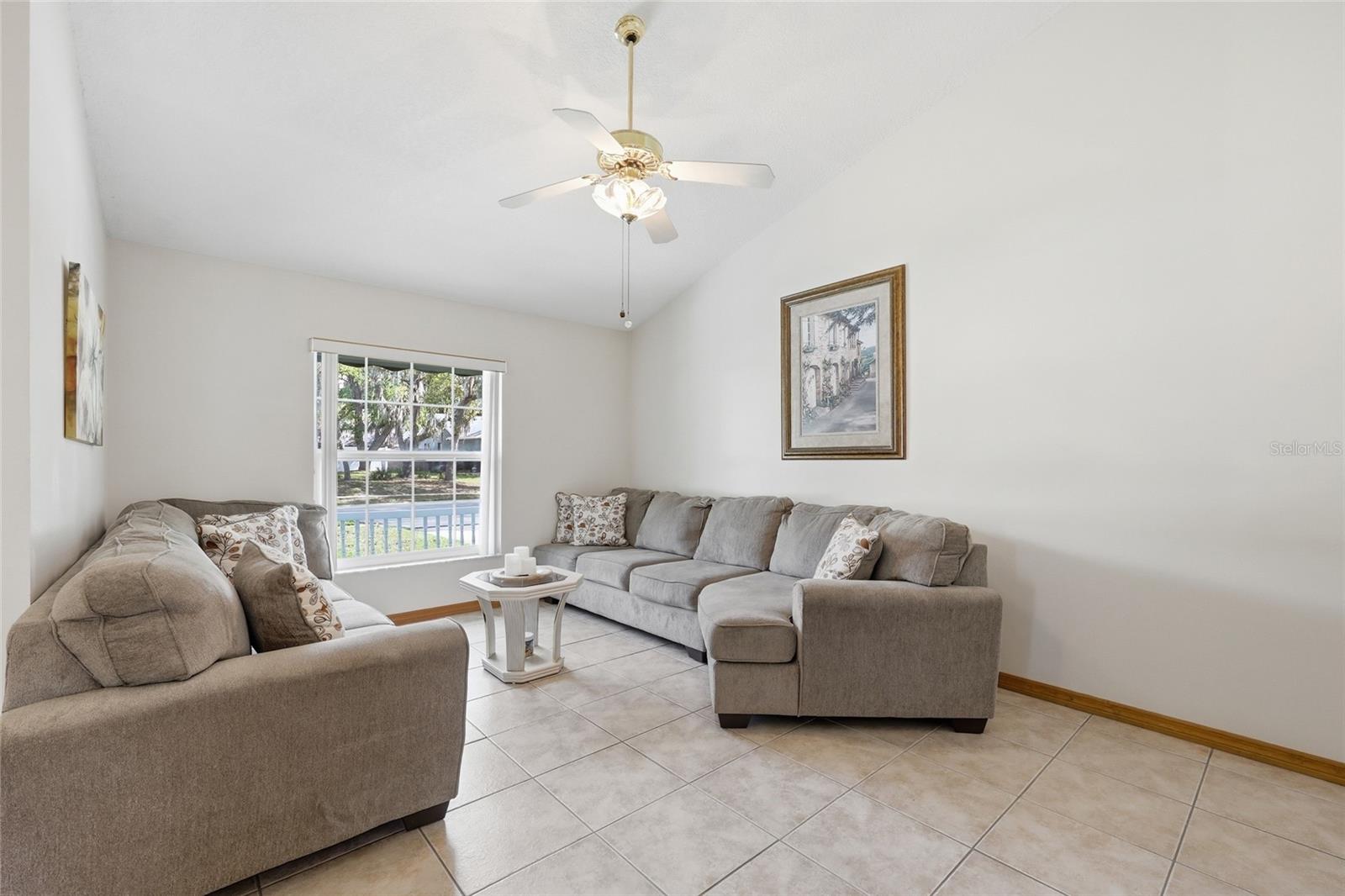 ARBOR CLUB - Residential