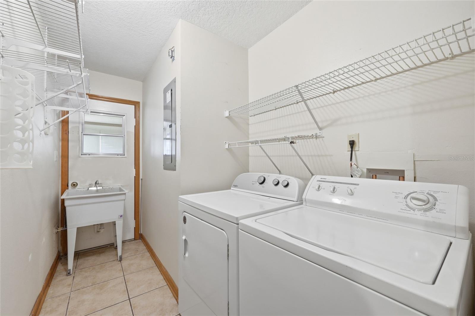 ARBOR CLUB - Residential