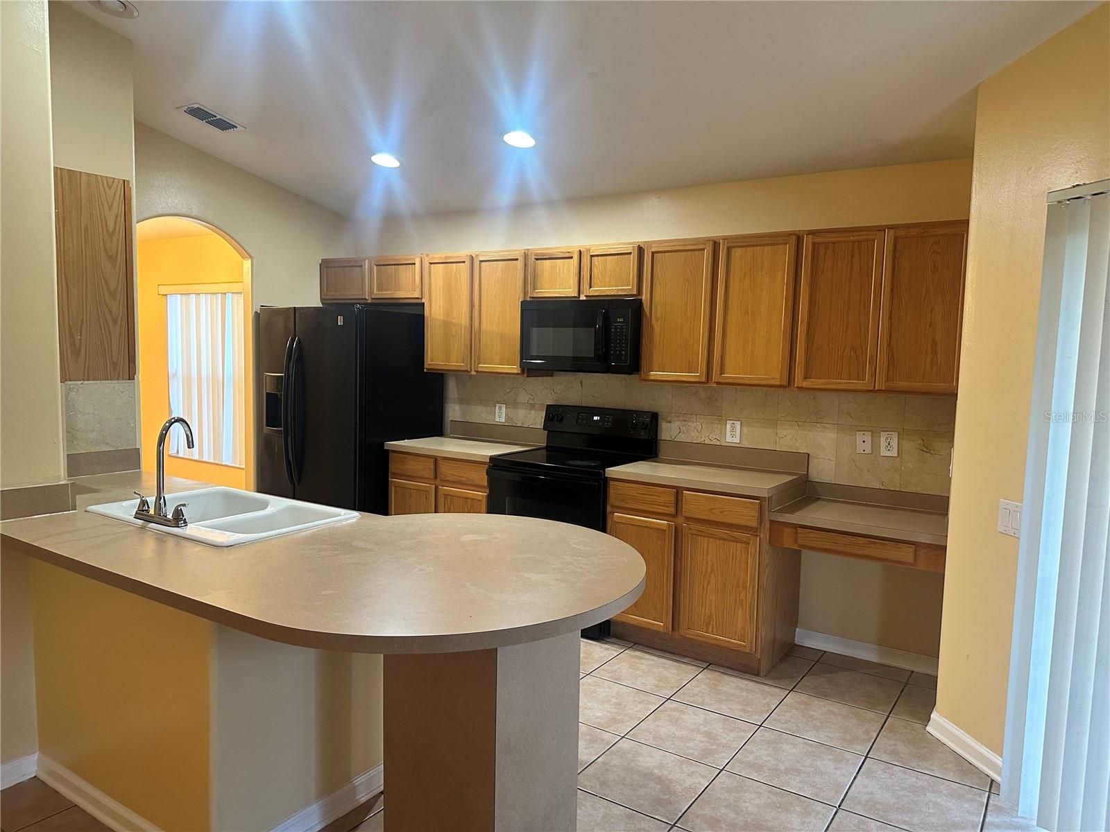 STONEHURST/STONEFIELD - Residential Lease