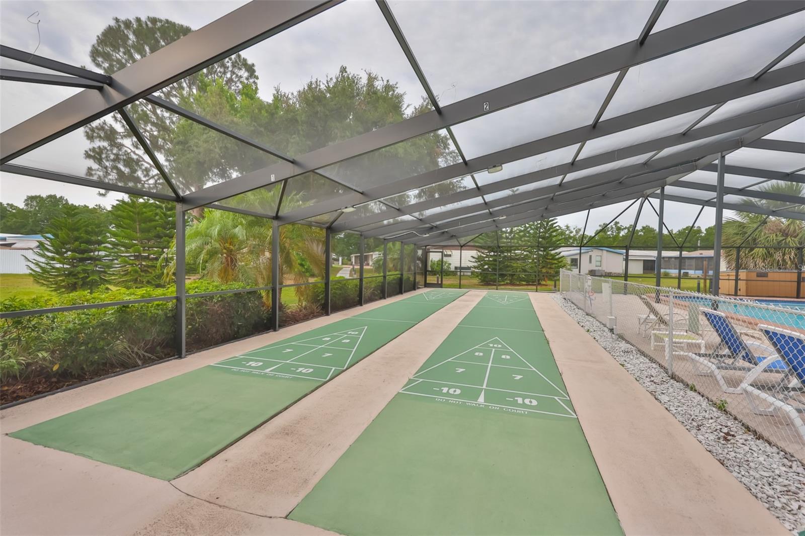 SHELDON WEST MH COMMUNITY - Residential