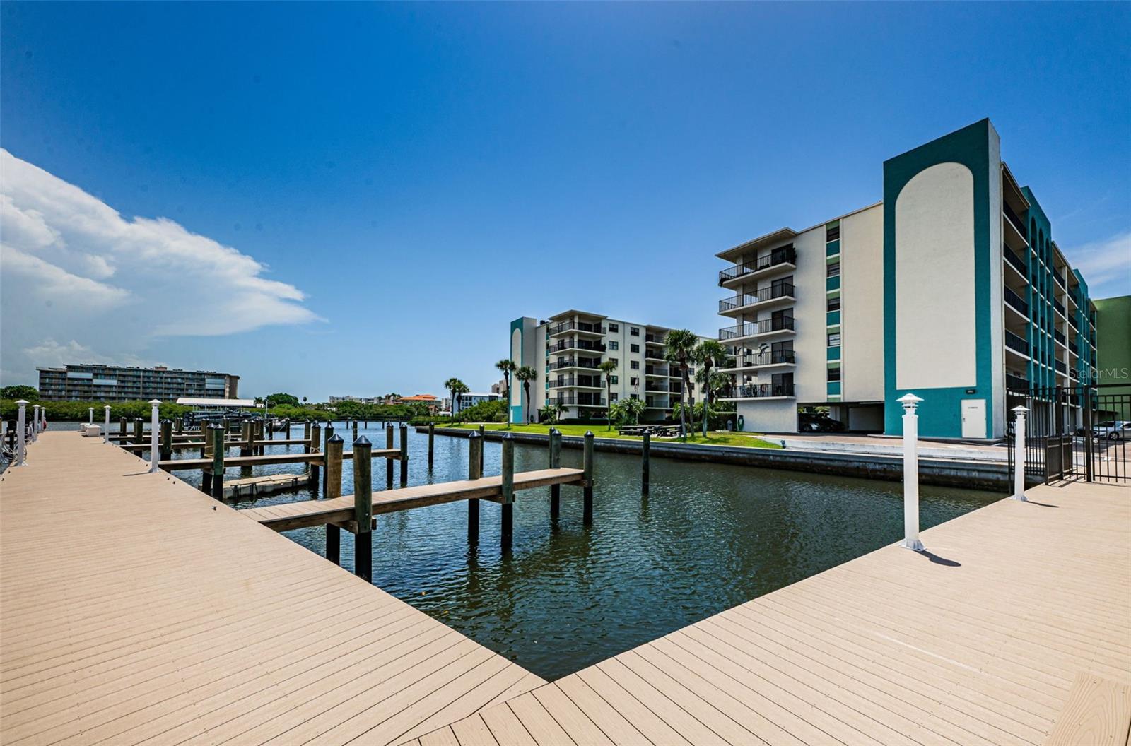 19531 GULF BOULEVARD 604