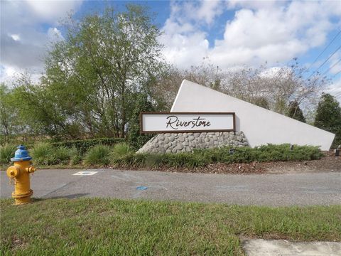 Photo of 5613 Arlington River Drive, Lakeland, FL 33811 (MLS # TB8486761)