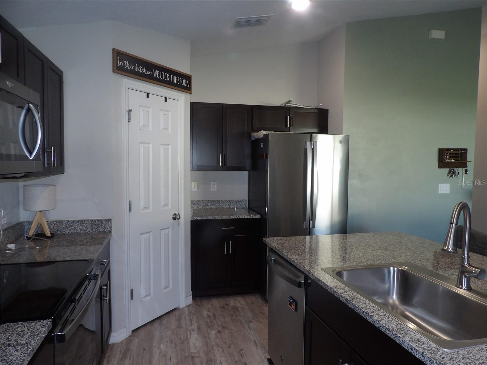 RIVERSTONE PH 2 - Residential