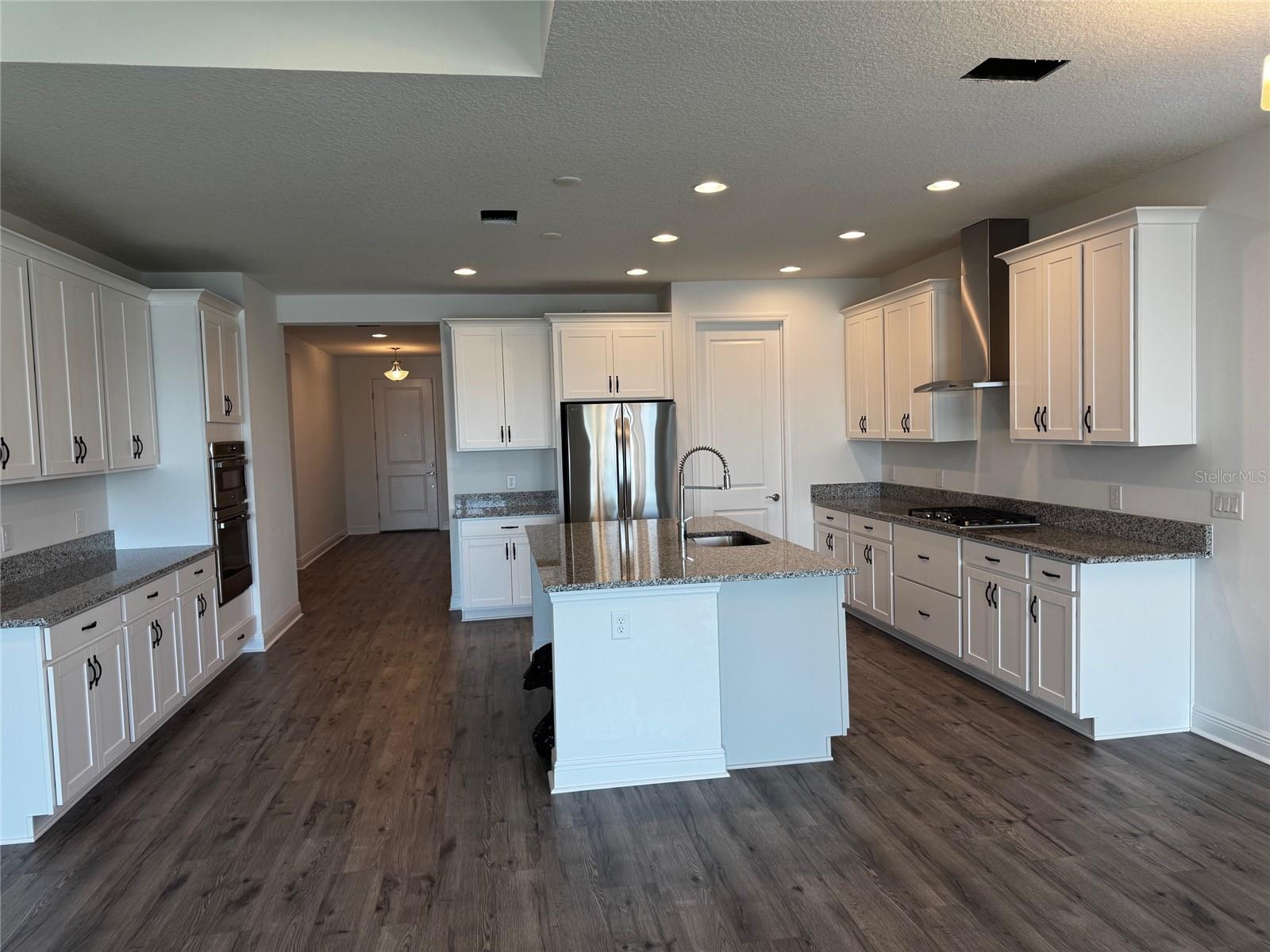 17425 SAVORY MIST CIRCLE