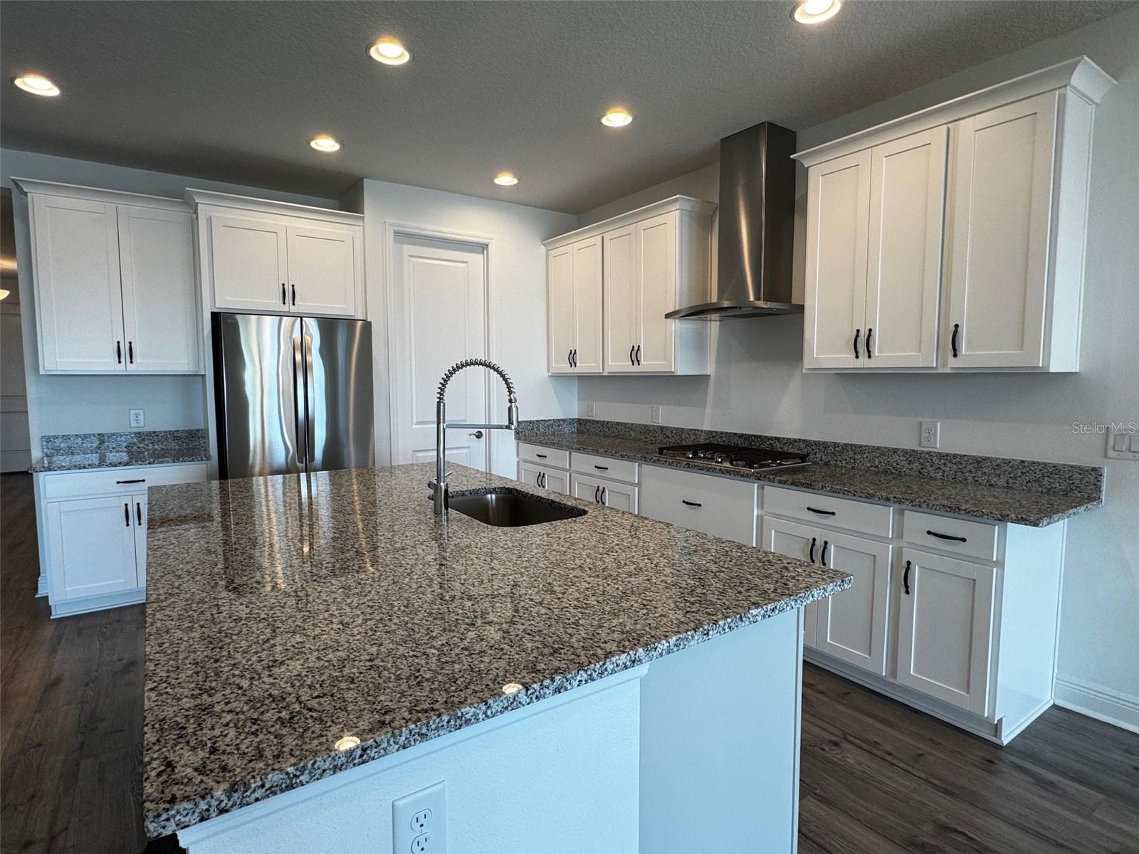 17425 SAVORY MIST CIRCLE