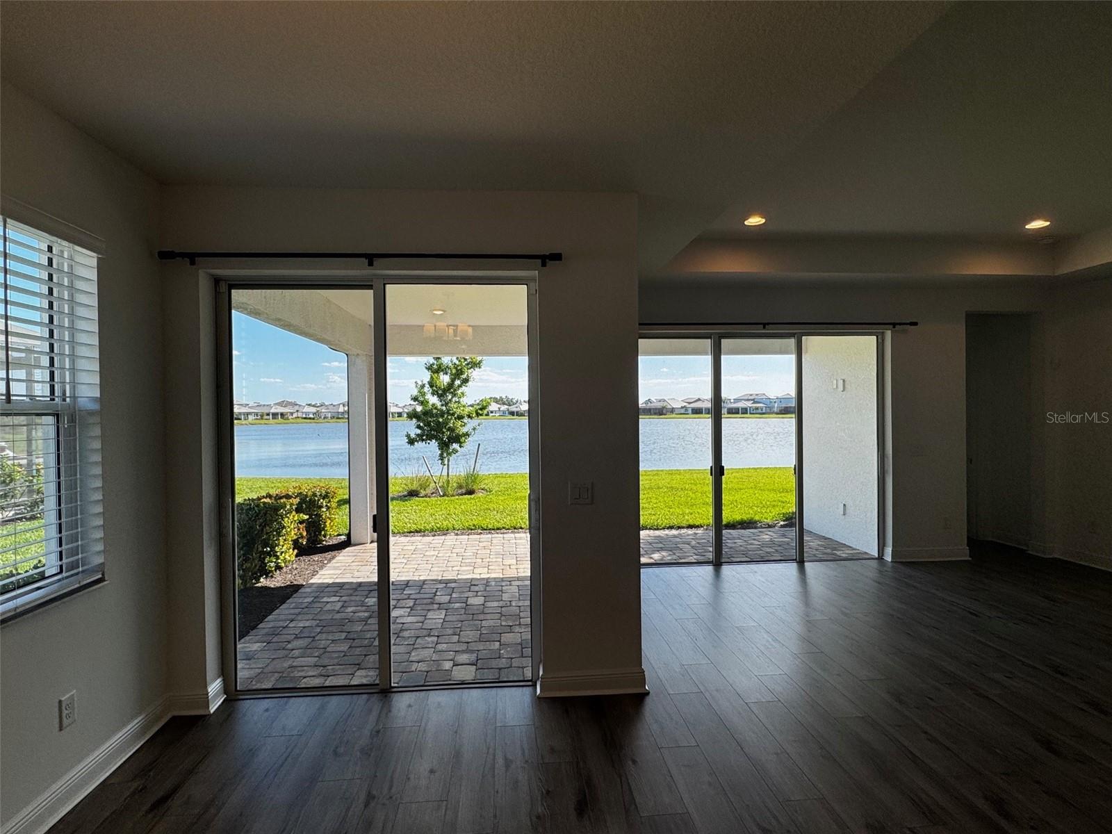 17425 SAVORY MIST CIRCLE