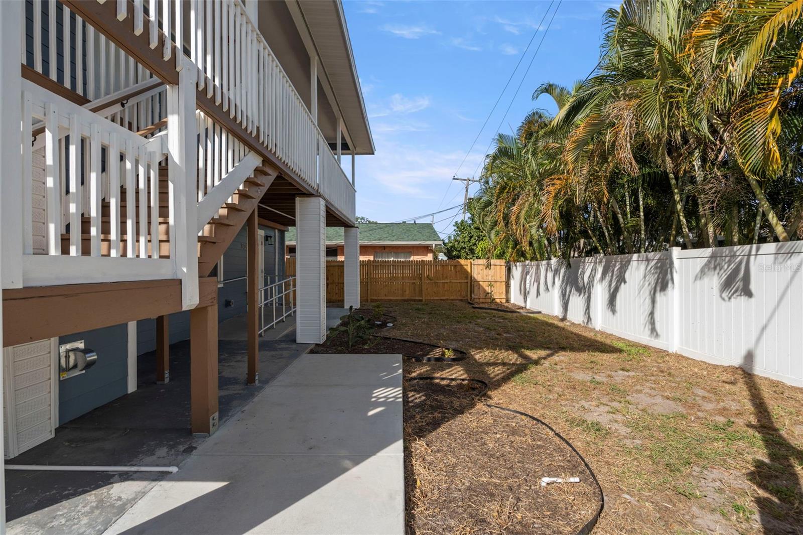 SUMMIT PARK - Residential Income