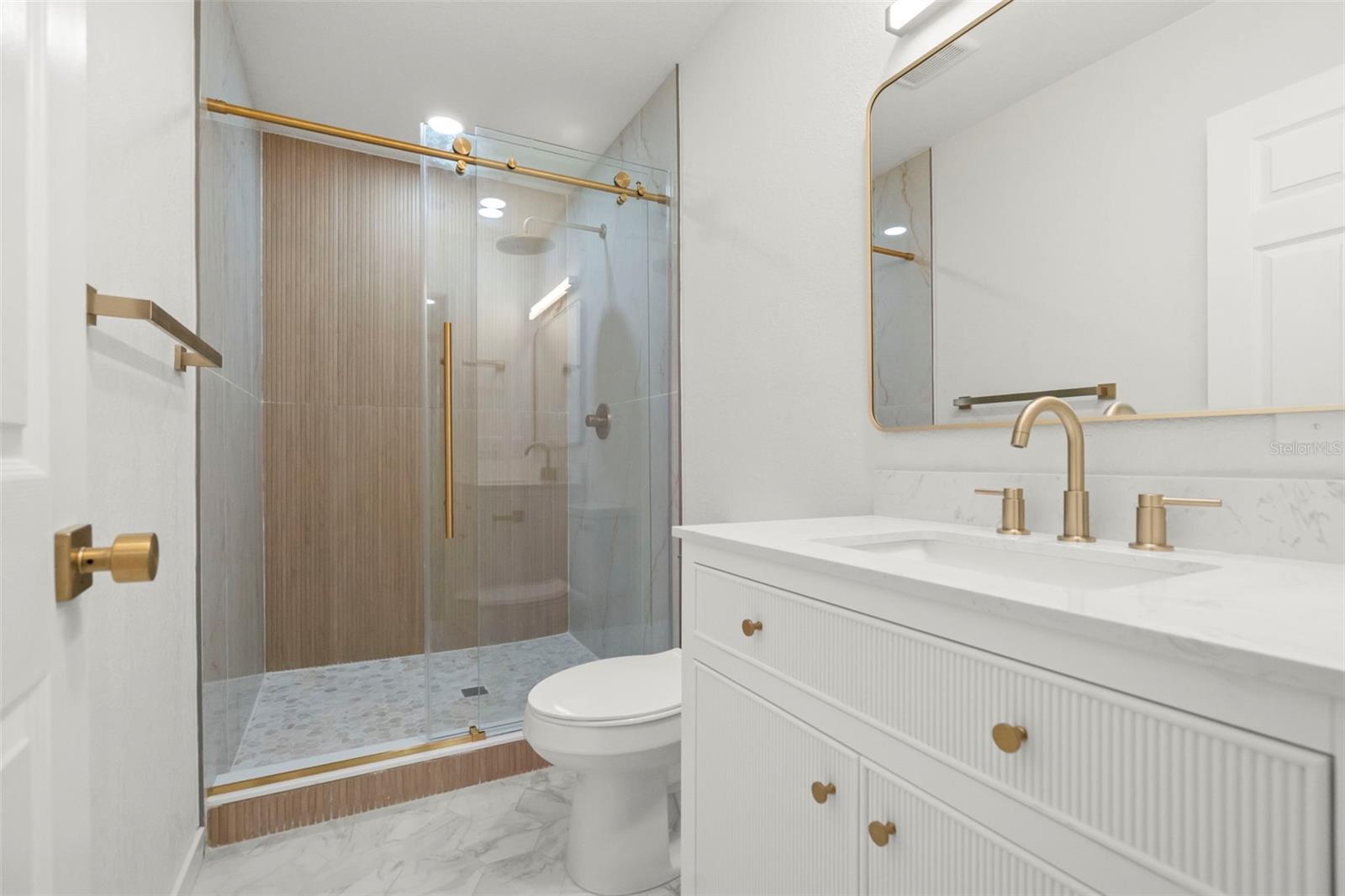 SUMMIT PARK - Residential Income