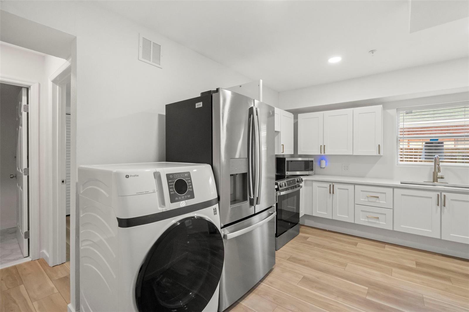 SUMMIT PARK - Residential Income