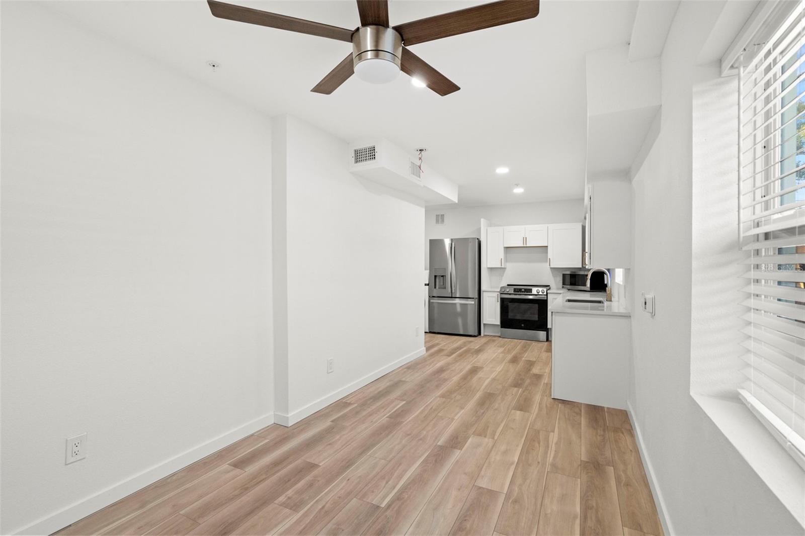 SUMMIT PARK - Residential Income