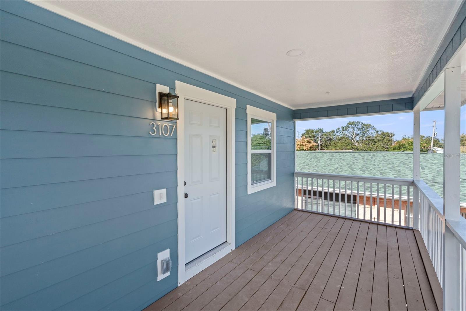 SUMMIT PARK - Residential Income