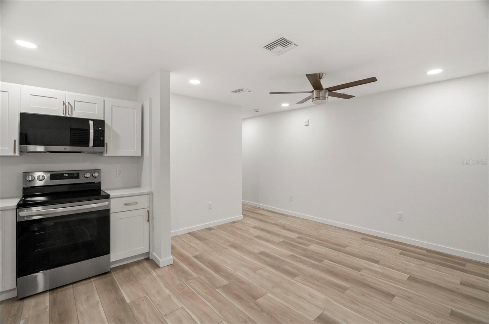 SUMMIT PARK - Residential Income