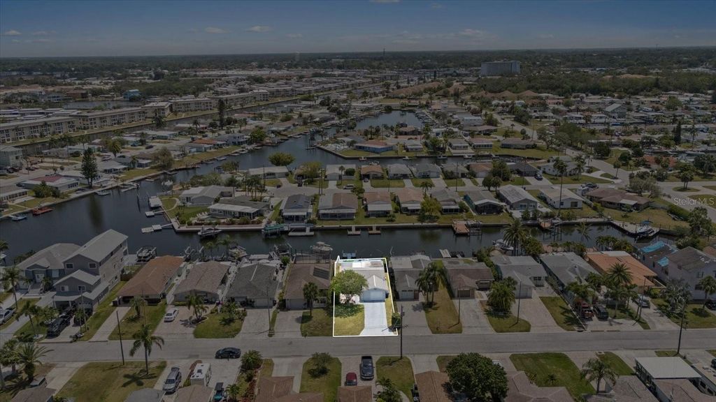 Photo of 5106 Blue Heron Drive, New Port Richey, FL 34652 (MLS # W7874721)